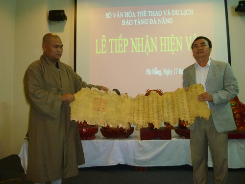  Chiêm ngưỡng những di vật quý về di tích Thành Điện Hải