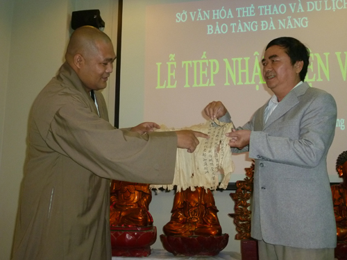  Chiêm ngưỡng những di vật quý về di tích Thành Điện Hải